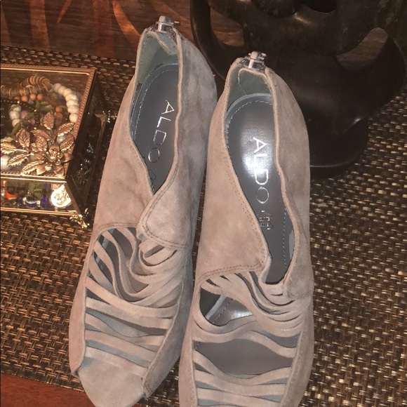 Comfy & Sexy , Dress up or dress down. - Picture 7 of 8